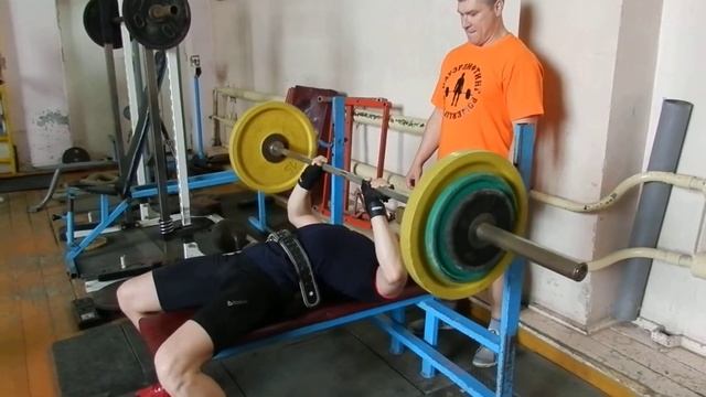 Жим лежа узким хватом 80 кг на 4 повторения смотреть онлайн