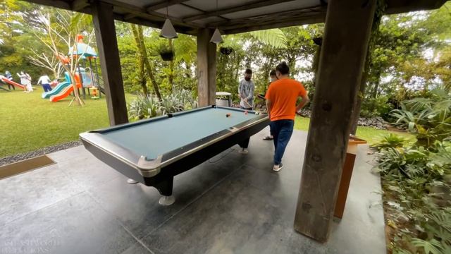 Amaryllis Boutique Resort: Secluded Family Hotel in Puncak смотреть онлайн