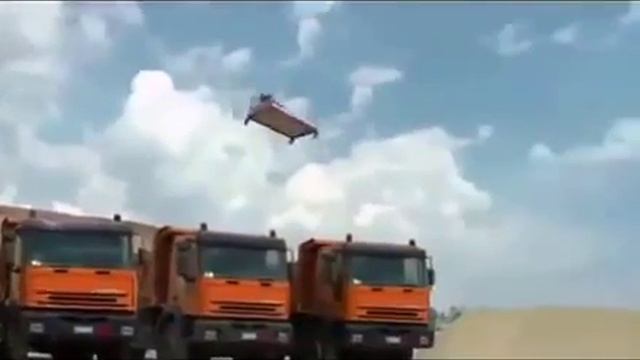 Супер прыжок на кровати