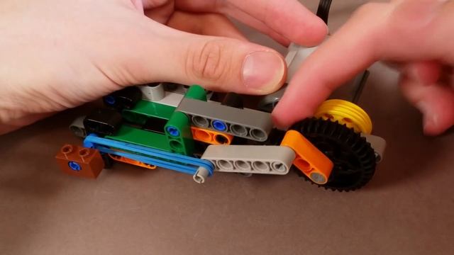 Как сделать ПУЛЕМЁТ из ЛЕГО ! смотреть онлайн
