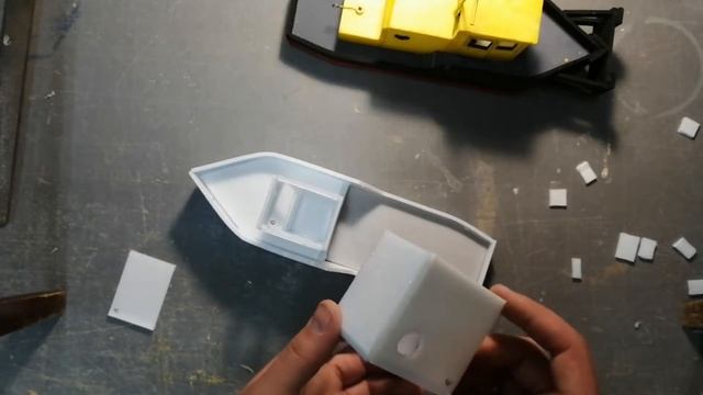 Буксир-толкач из потолочной плитки. смотреть онлайн