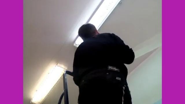 МЕНЯЕМ ЛАМПУ ДНЕВНОГО СВЕТА смотреть онлайн