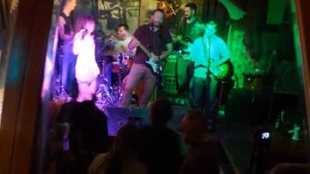 Kóreai Nő - Atomvillanás