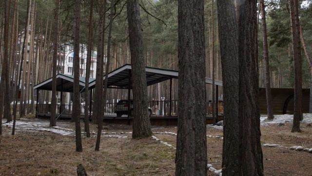 Паркинг в отеле Sky-Эльбрус (приэльбрусье) смотреть онлайн