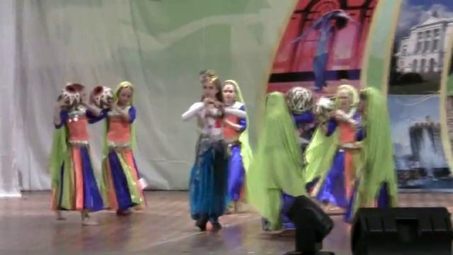 индийский танец "Кришна и девушки" Кемерово 2013г смотреть онлайн