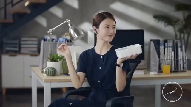 Беспроводные наушники HUAWEI FreeBuds смотреть онлайн