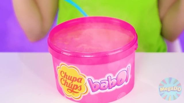 बबल गम vs चॉकलेट खाना चुनौती Mega DO Challenge смотреть онлайн