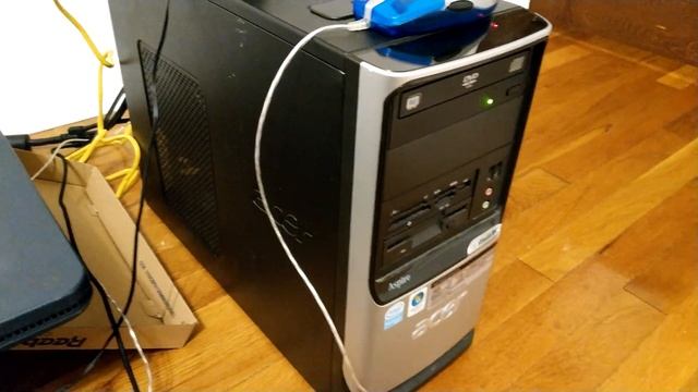 I found a Wacom Cintiq at a Thrift Store for $30! смотреть онлайн