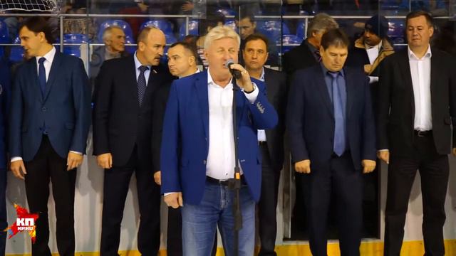 Старт сезона ночной хоккейной лиги в Орле смотреть онлайн