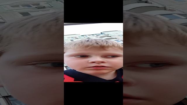 меня обижает маленький пацан и подросток смотреть онлайн