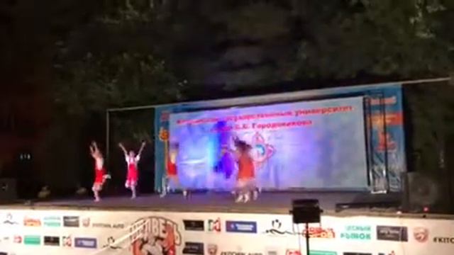 Жадная девочка смотреть онлайн