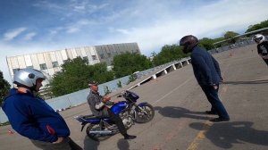 Первый опыт езды на МОТОЦИКЛЕ