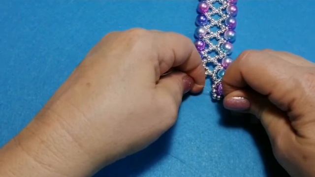 МК браслет из бусин, своими руками смотреть онлайн