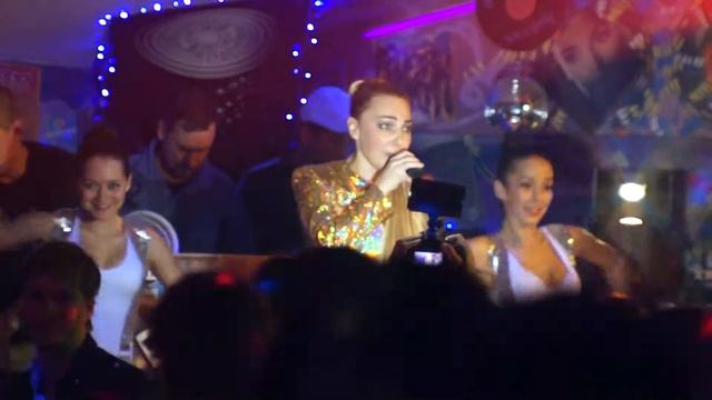 За четыре моря!  Дискотека 80-х от  Show LEtoile DAmour.