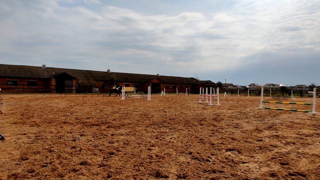 Соревнования по конкуру в КСК Истра Хорс Фарм смотреть онлайн