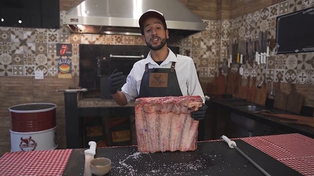 Como fazer Costela na Churrasqueira Convencional | Netão! Bom Beef #25 смотреть онлайн