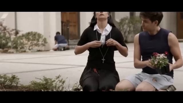 Ученик католической школы влюбляется в монахиню, которая одержима им | Краткий Пересказ Фильма смотреть онлайн
