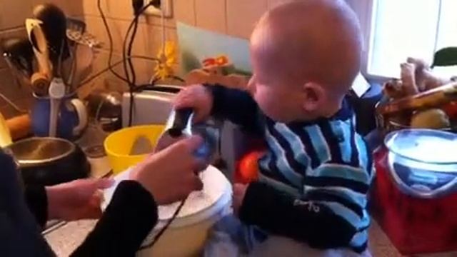 Luis und der Mixer смотреть онлайн