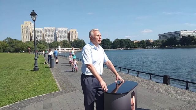 Владимир Зворыкин 130 лет: Игорь Суздальцев - Завершение митинга 130 лет Владимиру Зворыкину смотреть онлайн