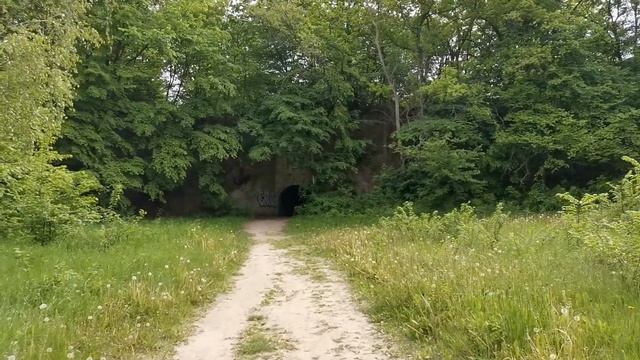 Киев, прогулка по Лысой горе, часть 2 - 24.05.2020 г. смотреть онлайн
