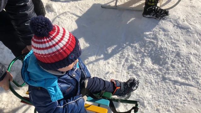 Днепр укрыло снегом смотреть онлайн