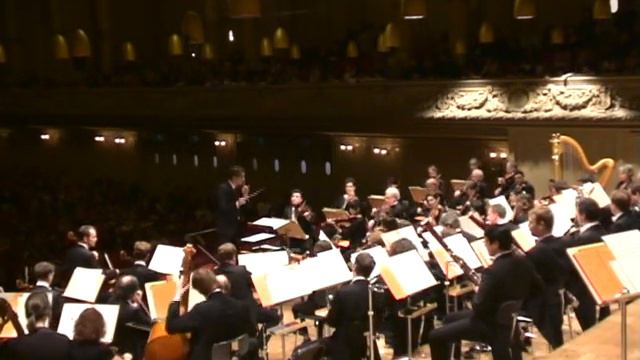 Kevin Griffiths - Brahms Hungarian Dance no.1 смотреть онлайн