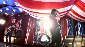 Red Hot Chili Peppers - Dani California *PROMO LIVE 2006* [1080p HD]