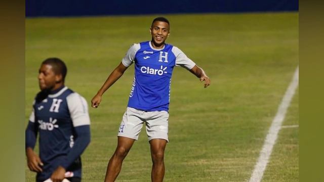 Alberth Elis el Centro de atención en El Viejo Continente y Rigoberto Rivas el Héroe para ascender смотреть онлайн