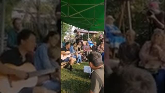 Жива Матушка. Поёт Кристоф из Гуляевки смотреть онлайн