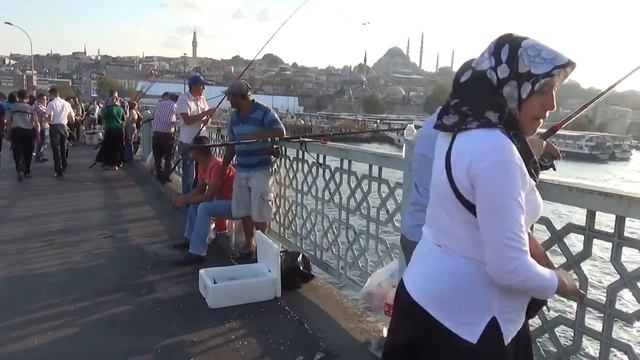 Стамбул Галатский мост Прогулка Рыбаки 2013 лето смотреть онлайн
