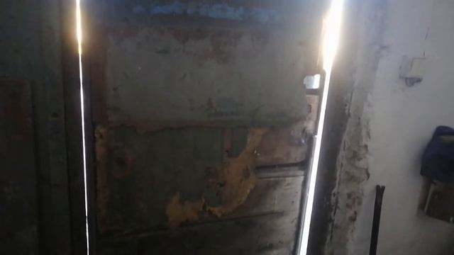 В мастерской .