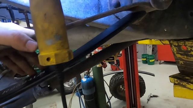 How To Install An Add A Leaf To A Leaf Spring Pack смотреть онлайн