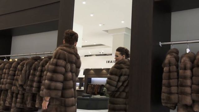 Manzari | Шубные фабрики Касторьи | Greekfurs смотреть онлайн