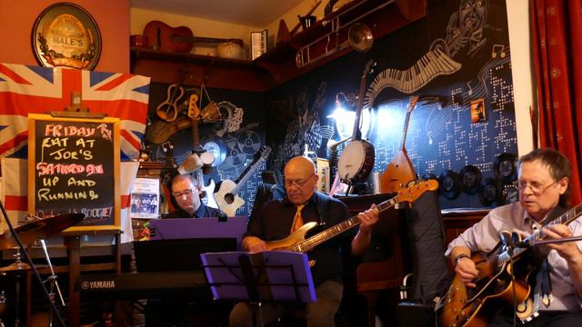 'Swedish Schnapps' Swingbop Syndicate present an All Bird evening' guitar 1953 Gibson ES350 смотреть онлайн