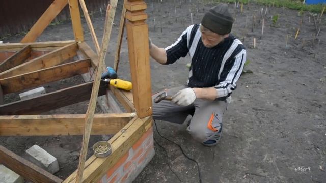 ?Беседка из дерева своими руками?Часть 2? Крыша для беседки ?Шестигранная беседка? смотреть онлайн