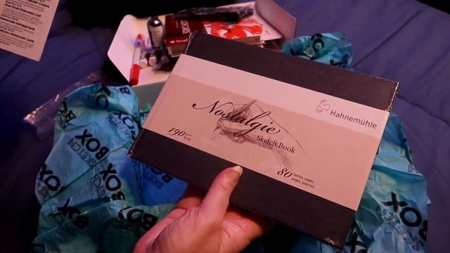 SketchBox Holiday Box 2022 Unboxing and Review смотреть онлайн