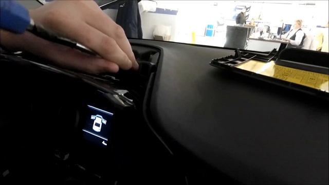 Hyundai Solaris 2017 как снять панель приборов смотреть онлайн