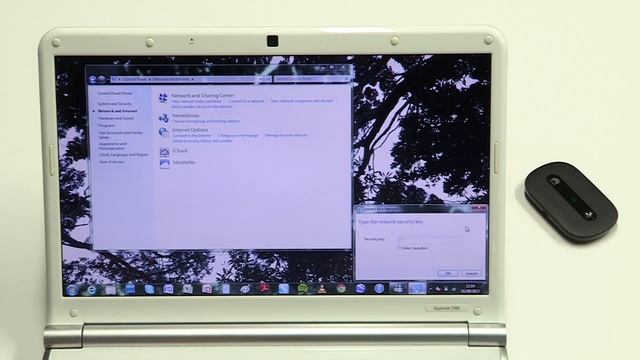 Getting started with your Huawei E5220 Mobile Hotspot смотреть онлайн