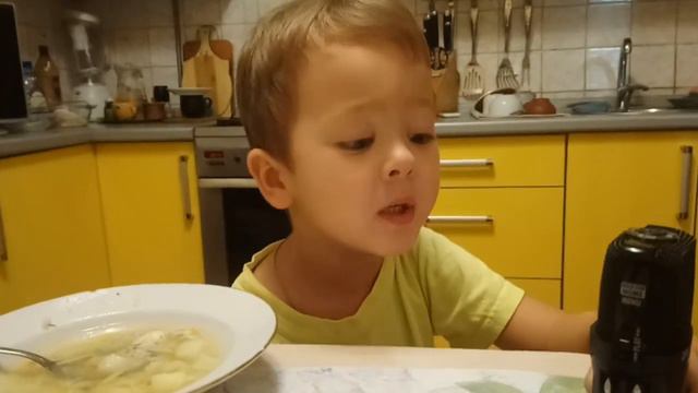 Когда младенцы молятся то ангелы молчат