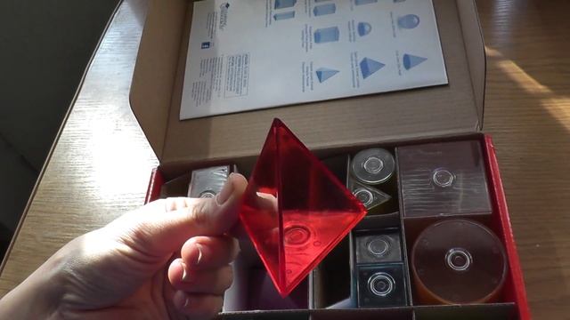 Набор объемных геометрических фигур Learning Resources Viewthru Geometric Solids смотреть онлайн