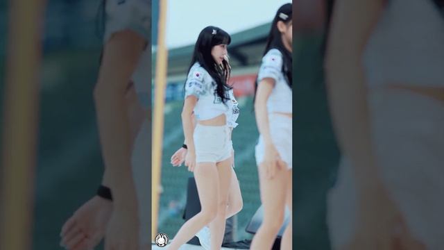 [4K] 230628 치어리더 서현숙 직캠 'I AM' Seo Hyeonsuk Fancam @두산베어스 프로야구 By 벤뎅이 смотреть онлайн
