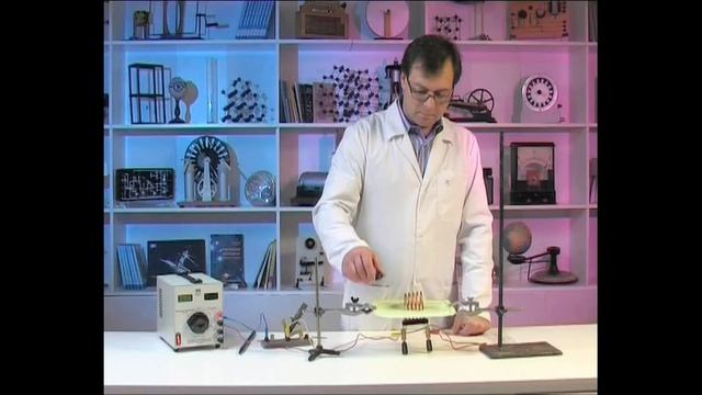 Структура магнитного поля соленоида(физика 11 класс) смотреть онлайн