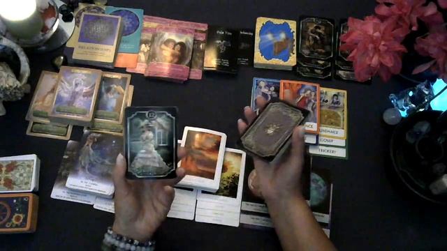 ⭐Henry Cavil Astrology tarot love reading July 2023 Is this love his Twin Flame? Competition? смотреть онлайн