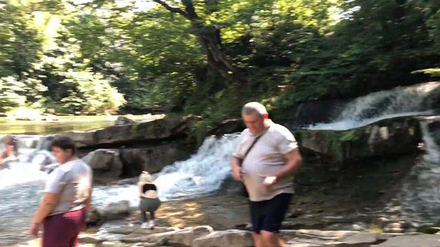 Водопад на реке Сукиль в Ивано-франковской области. Экскурсии из Трускавца, Сходници смотреть онлайн
