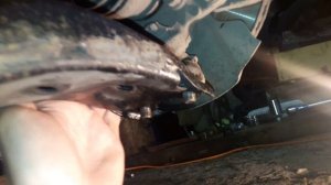 Toyota Corolla. Замена пыльника ШРУСа.