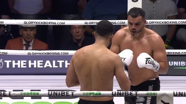The best action from the COLLISION 5 Title Fights смотреть онлайн
