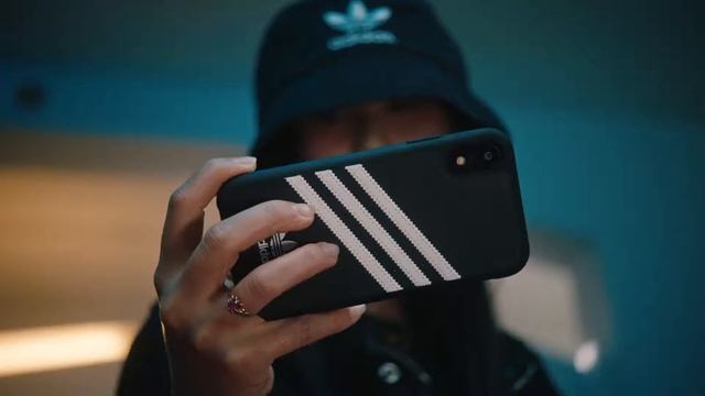 adidas Originals cases - ALWAYS ON (Samba) смотреть онлайн