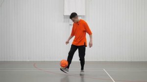 УДИВИ СВОИХ ДРУЗЕЙ #4 / ТРИ ПРОСТЫХ ТРЮКА ОБУЧЕНИЕ | ФРИСТАЙЛ ФУТБОЛ