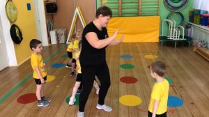 Игра «Сороконожка»