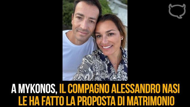 Alena Seredova estate felice con la sua Vivienne e nozze in vista смотреть онлайн